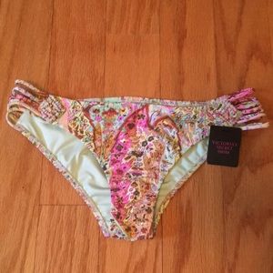 Victoria’s Secret bathing suit bottom | NWT